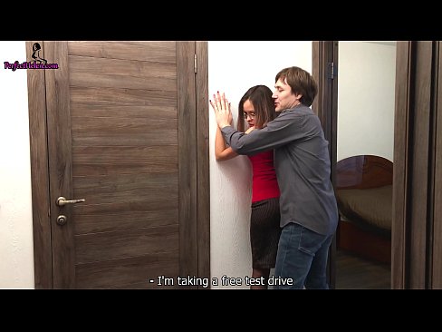 ❤️ Cuireann Realtor Gnéasach a cuid púitsí agus a fucks uirthi féin agus í ag díol a hárasáin - Krempai ❤️  Fucking  ag ga.tradewin.top ❌